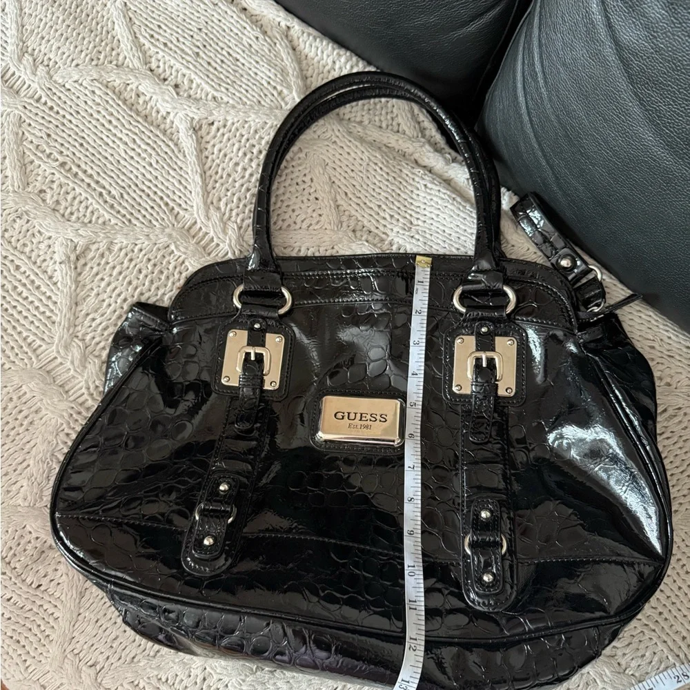 GUESS large vintage Black Croc-Embossed Patent Shoulder Satchel - Picture 10 of 10